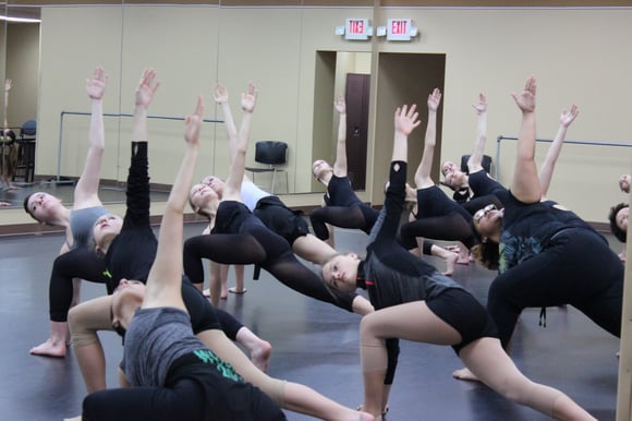Award-winning Dayton Contemporary Dance Company dancers return to studios